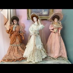 (3) Franklin Mint Collector Dolls